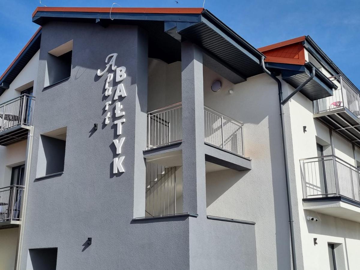 Apart Baltyk Pokoje & Apartamenty Łeba Exterior foto